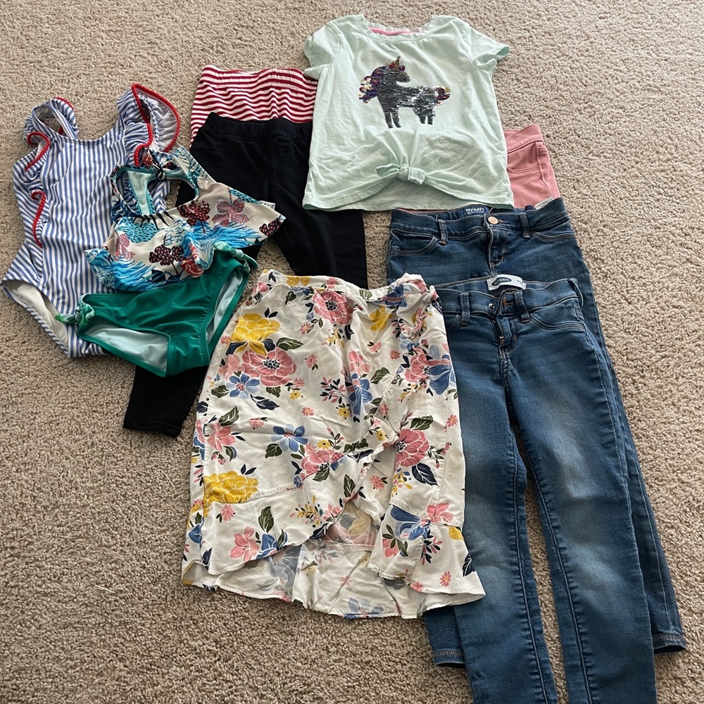 Girls lot size 7